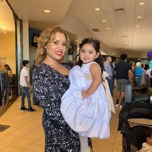 Meet your Posher, Camille